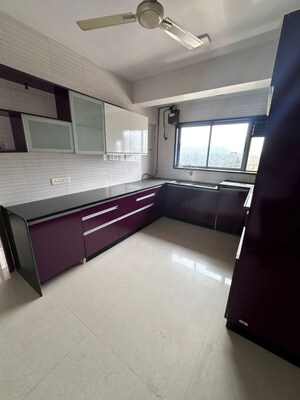 Kitchen in 3.5 BHK Apartment at Chembur – for Rent