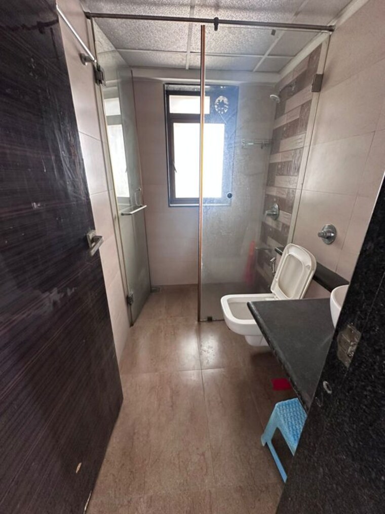 Bathroom, chembur 3.5 Bedroom 1820 Sq.Ft. Apartment In Chembur Mumbai 10259379