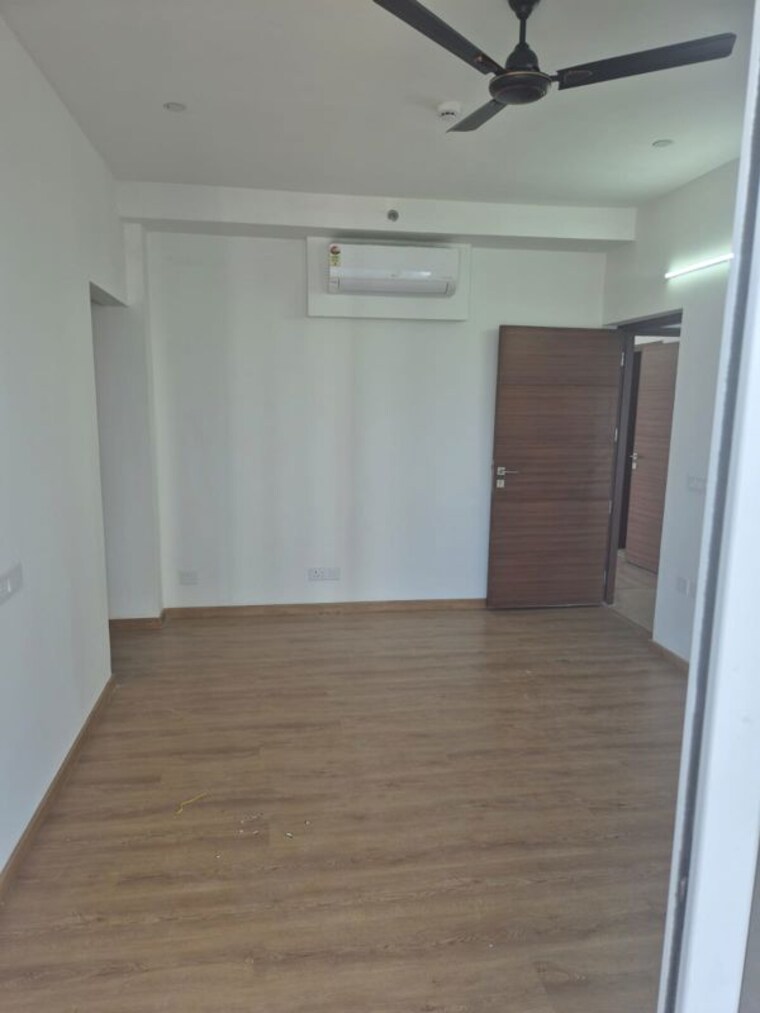 Room, godrej-meridien 3 Bedroom 1855 Sq.Ft. Apartment In Sector 106 Gurgaon 10259534