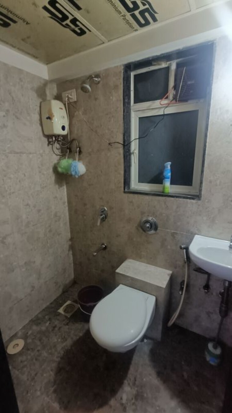Bathroom, sahajanand-athena 1 Bedroom 390 Sq.Ft. Apartment In Goregaon West Mumbai 10259521