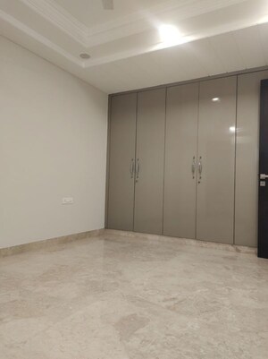 Room in 4 BHK Builder Floor at East Of Kailash – for Rent