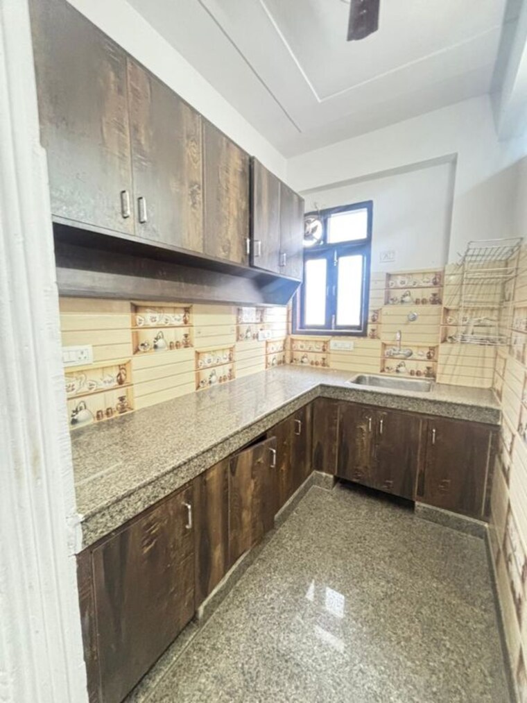 Kitchen, palm-residency-chhatarpur 2 Bedroom 950 Sq.Ft. Apartment In Chattarpur Delhi 10259565