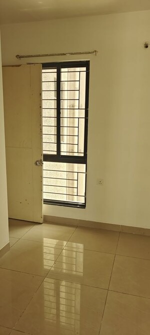 Room in 1 BHK Apartment at Nanded – for Rent