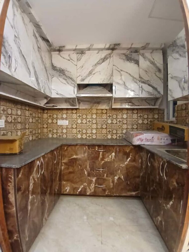 Kitchen, sector 16b greater noida 2 Bedroom 1050 Sq.Ft. Builder Floor In Sector 16b Greater Noida Greater Noida 10259624