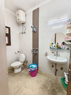 1 BHK Apartment For Rent in Kalkaji