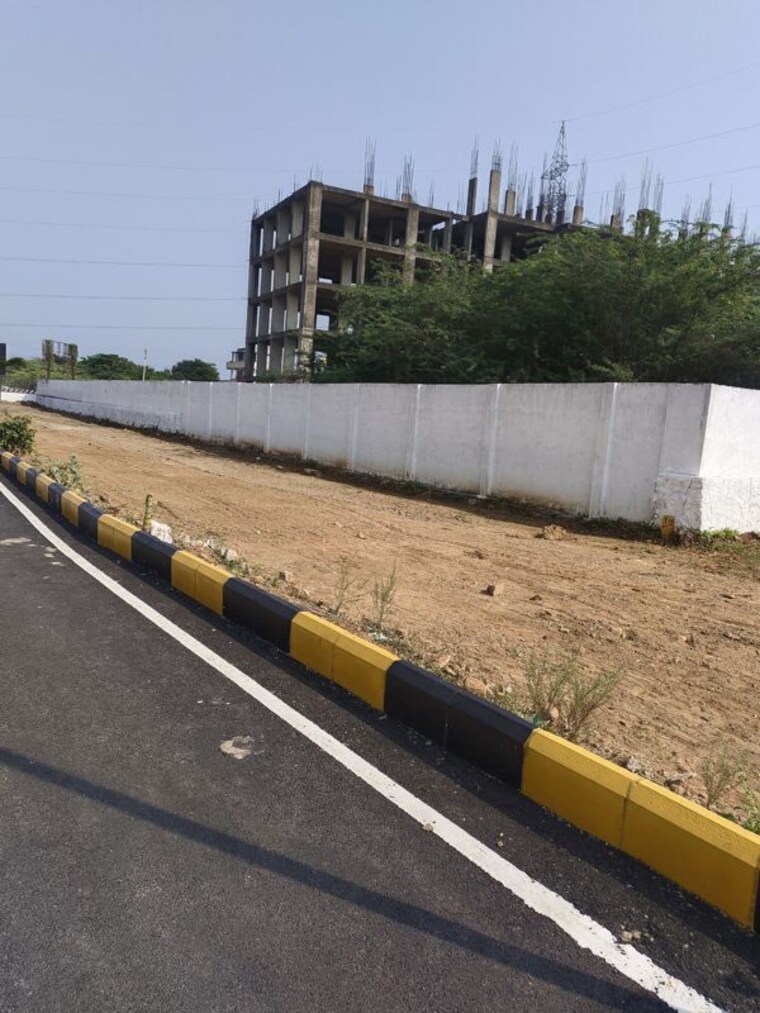 undefined, kelambakkam  1300 Sq.Ft. Plot In Kelambakkam Chennai 10259593