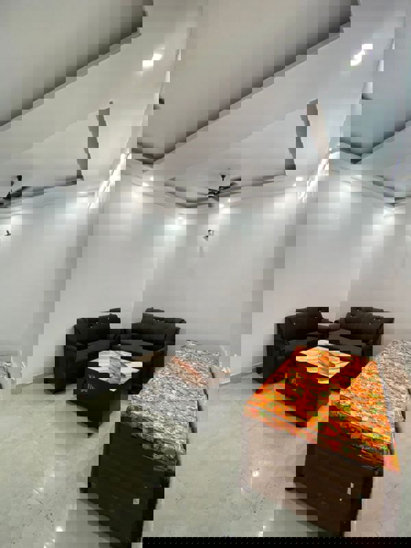 3 BHK + Store Room 1050 Sq.Ft. Builder Floor in Motia Blue Ridge