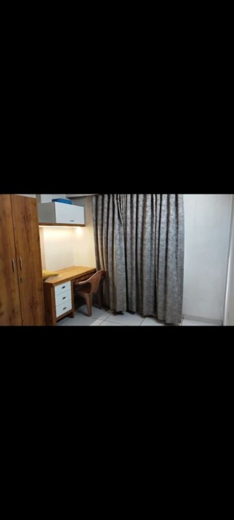 Bedroom, gala-luxuria 3 Bedroom 1300 Sq.Ft. Apartment In South Bopal Ahmedabad 10260001