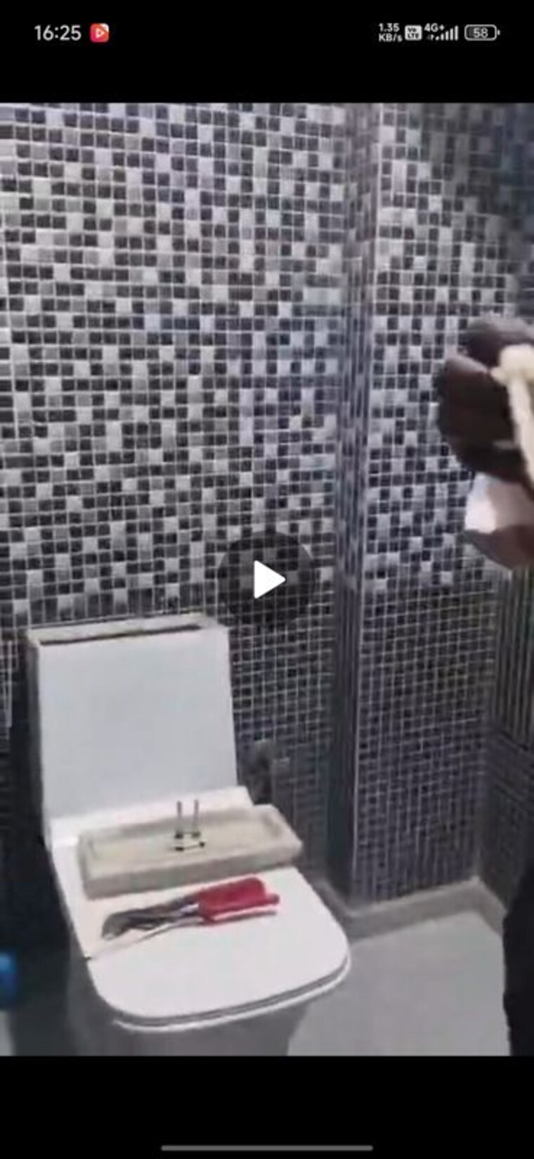 Bathroom, khirki extension 2 Bedroom 80 Sq.Yd. Apartment In Khirki Extension Delhi 10260091