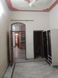 3 BHK Builder Floor For Rent in Bharti Apartments