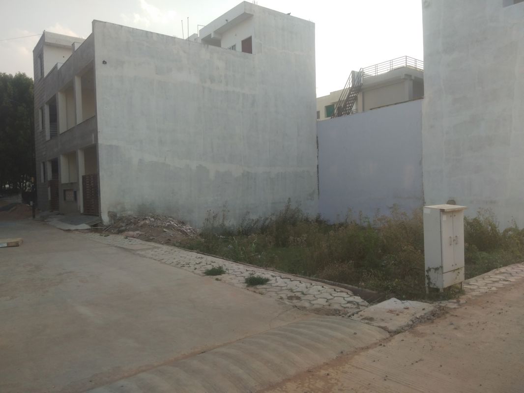 Plot For Sale in J D Kasturi Homes