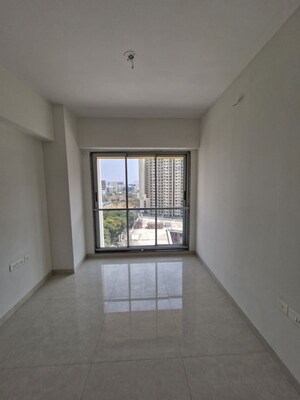 2 BHK Apartment For Rent in JP Eminence, Andheri West