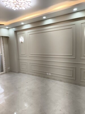 Room in 3 BHK Apartment at Signature Global City, Sector 37d – for Rent