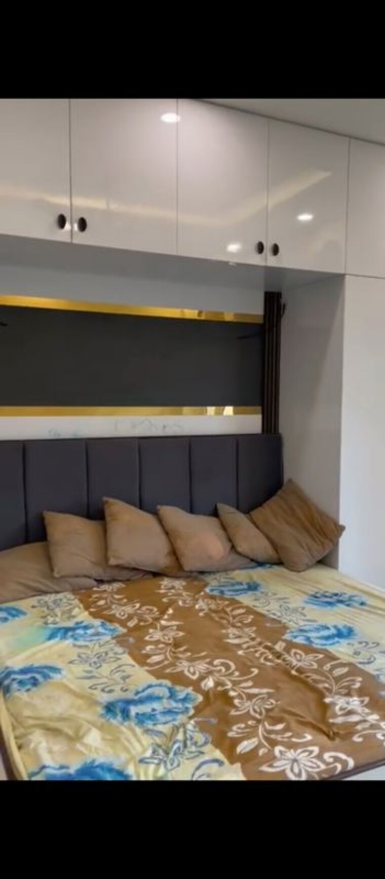 Bedroom, lavender-floors 3 Bedroom 265 Sq.Yd. Builder Floor In Sector 89 Faridabad 10260204