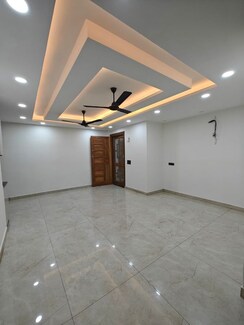 3 BHK + Servant Room,Study Room Builder Floor For Rent in Sector 55