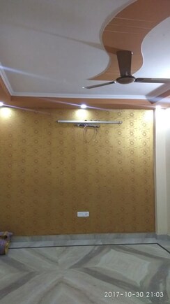 2 BHK + Pooja Room Builder Floor For Sale in Laxmi Nagar