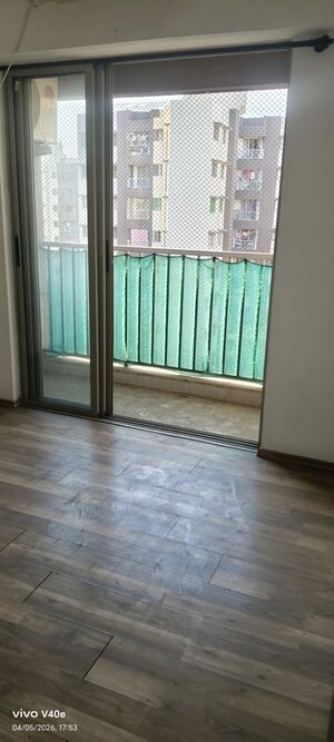 Room in 2 BHK Apartment at Lodha Casa Bella, Dombivli East – for Rent