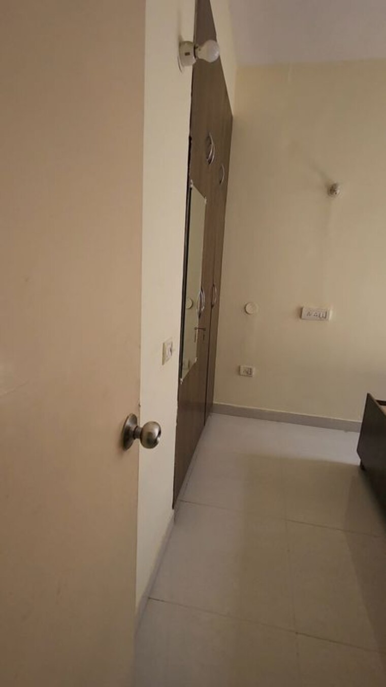 Bathroom, gls-avenue-51 3 Bedroom 700 Sq.Ft. Apartment In Sector 92 Gurgaon 10260160