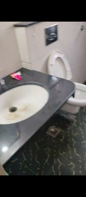 Master Bedroom in 2 BHK Apartment at BPTP Discovery Park, Sector 80 – for Rent