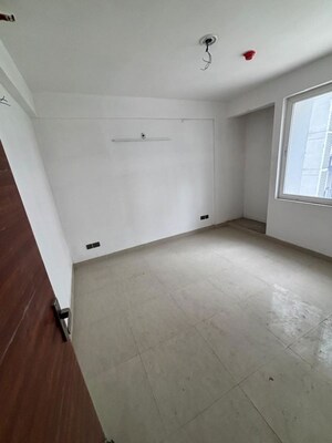 Room in 2 BHK Apartment at Supertech Ecovillage II, Sector 16b Greater Noida – for Rent