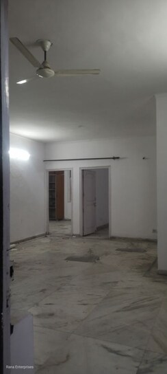 3 BHK + Pooja Room Builder Floor For Rent in Palam Vihar Residents Association