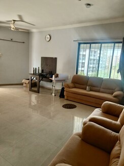 2.5 BHK Apartment For Rent in Adi Horizons
