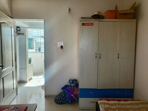 Furnished Amenities in 2.5 BHK Apartment at Adi Horizons, Wakad – for Rent