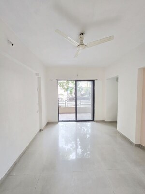 Living Room in 1 BHK Builder Floor at Satyam Serenity, Wadgaon Sheri – for Rent