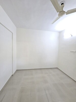 Bedroom in 1 BHK Builder Floor at Satyam Serenity, Wadgaon Sheri – for Rent