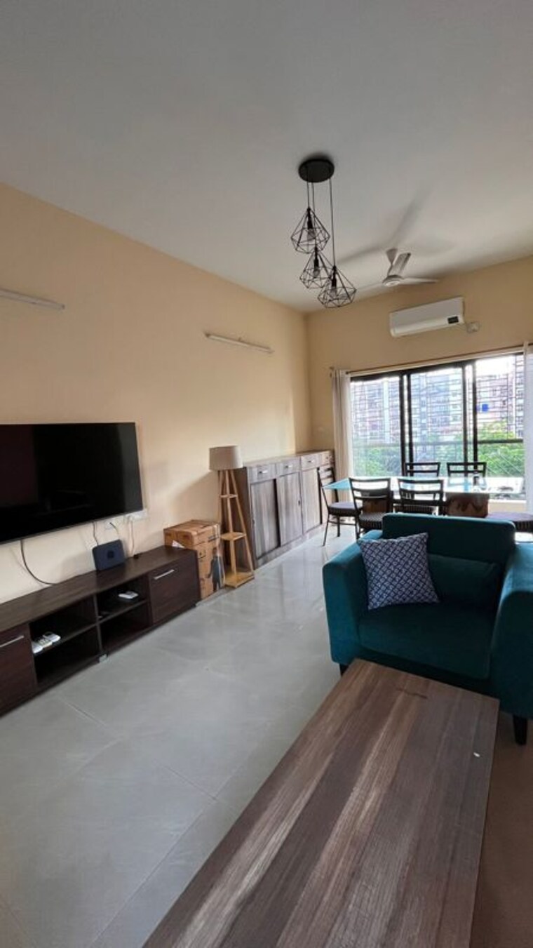 Living Room, ruchi-active-greens 3 Bedroom 1540 Sq.Ft. Apartment In Tangra Kolkata 10260259