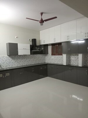 Kitchen in 3 BHK Builder Floor at Alkapuri – for Rent