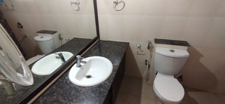 Bathroom, prestige-notting-hill 2 Bedroom 1450 Sq.Ft. Apartment In Bannerghatta Road Bangalore 10260618