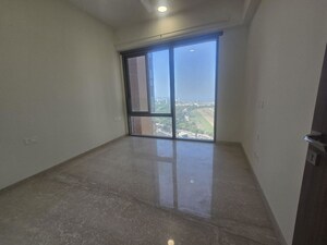 Room in 3 BHK Apartment at Piramal Mahalaxmi, Mahalaxmi – for Sale