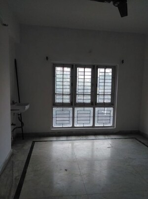 Room in 2 BHK Apartment at Anand Arcade Begumpet, Begumpet – for Sale