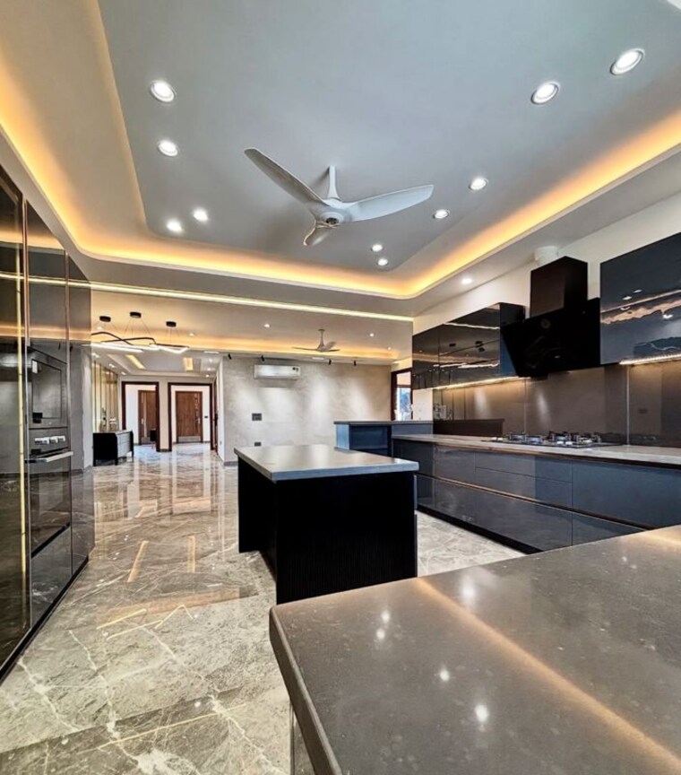 Kitchen, new industrial township 1 3 Bedroom 2250 Sq.Ft. Builder Floor In New Industrial Township 1 Faridabad 10260762