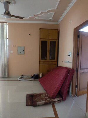 Living Room in 3 BHK Independent House at Sector 4 – for Rent