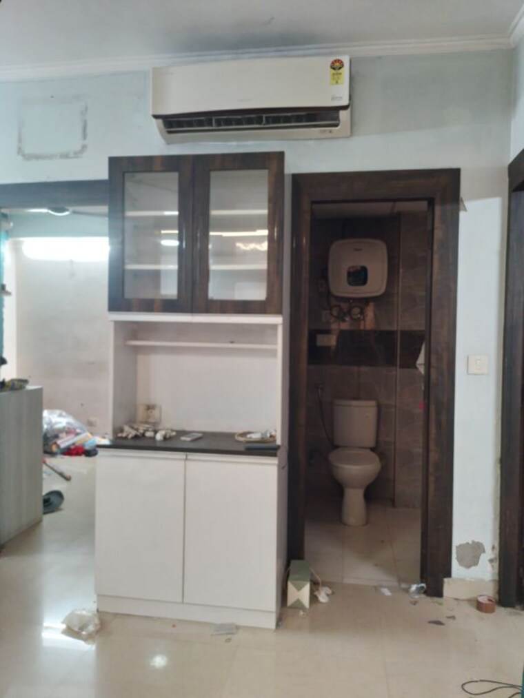 Bathroom, supertech-ecovillage-ii 2 Bedroom 890 Sq.Ft. Apartment In Sector 16b Greater Noida Greater Noida 10260485