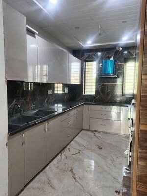 Kitchen in 3 BHK Builder Floor at Sector 85 – for Rent