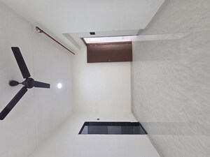 Furnished Amenities in 3 BHK Apartment at Unnat Nagar – for Rent