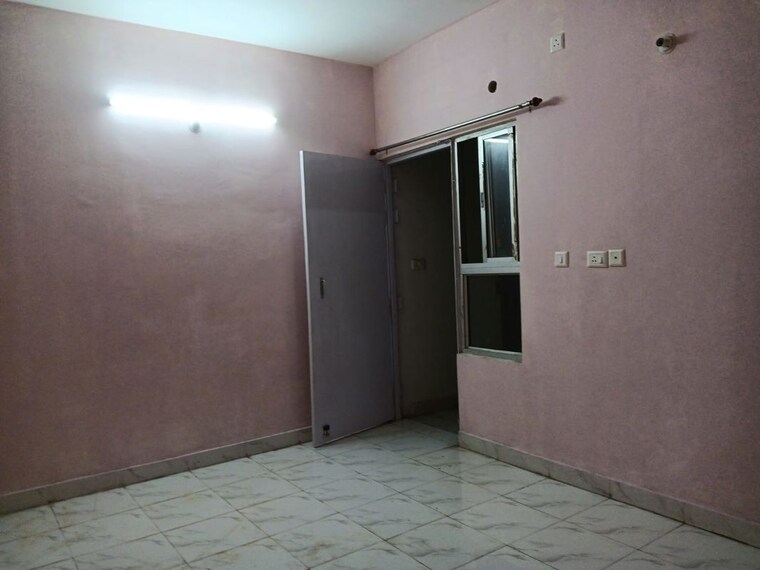 Room, gomti nagar 2 Bedroom 844 Sq.Ft. Apartment In Gomti Nagar Lucknow 10261005