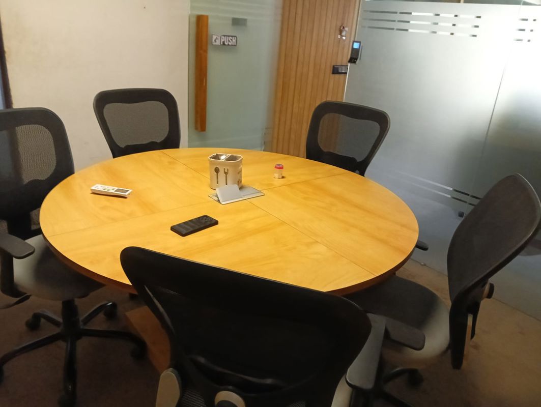 Office Space For Rent in Parshwanath Business Park