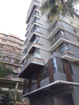 3 BHK Apartment For Rent in H Rishabraj Saffron Peace, Borivali West