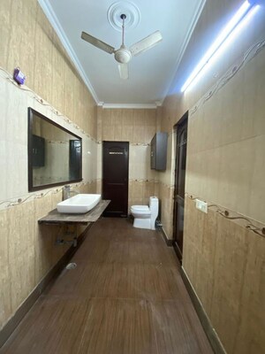 Building Lobby in 2 BHK Builder Floor at Palam Vihar Residents Association, Palam Vihar – for Rent