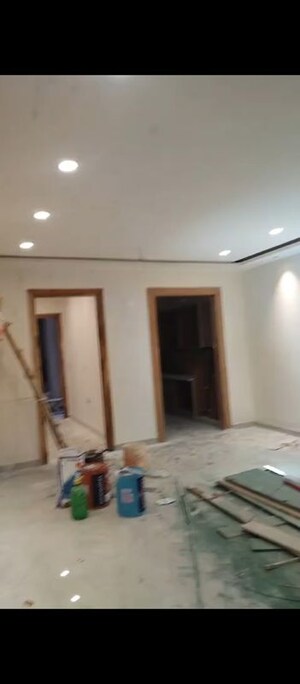 Bedroom in 3 BHK Builder Floor at BPTP District, Sector 81 – for Sale