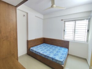 Bedroom in 2 BHK Apartment at Sg Palya – for Rent