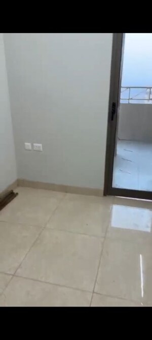 Furnished Amenities in 3 BHK Apartment at SKA Orion, Sector 143b – for Sale