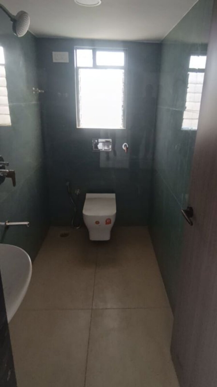 Bathroom, pramanik-walchand-avenue 1 Bedroom 398 Sq.Ft. Apartment In Mira Road Thane 10261061