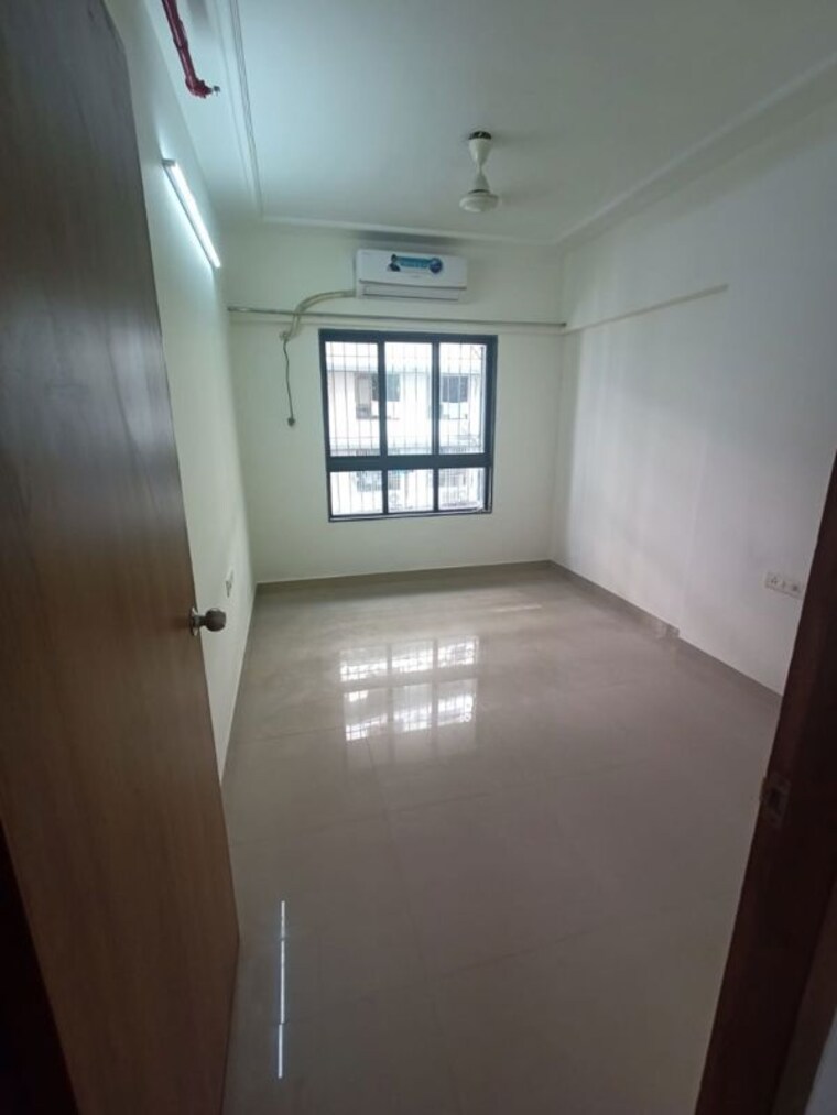 Room, shell-colony 2 Bedroom 680 Sq.Ft. Apartment In Chembur Mumbai 10261261