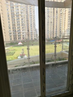 3 BHK Apartment For Rent in Samridhi Luxuriya Avenue