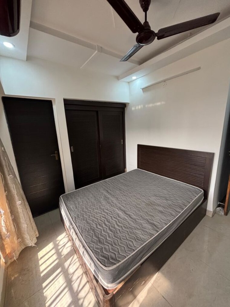 Bedroom, accord-chs-andheri-west 2 Bedroom 750 Sq.Ft. Apartment In Andheri West Mumbai 10261300